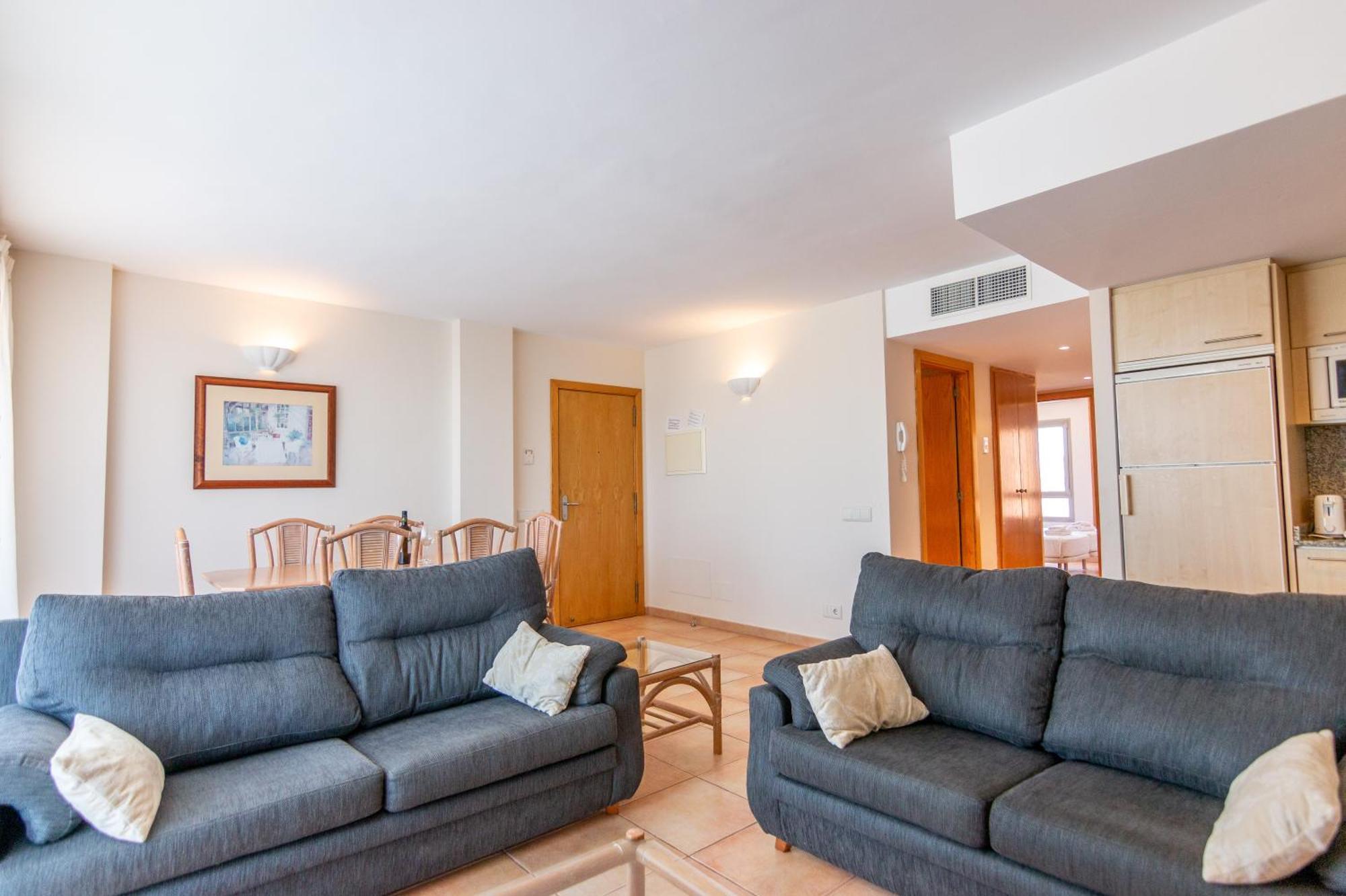 Apartment Romani *